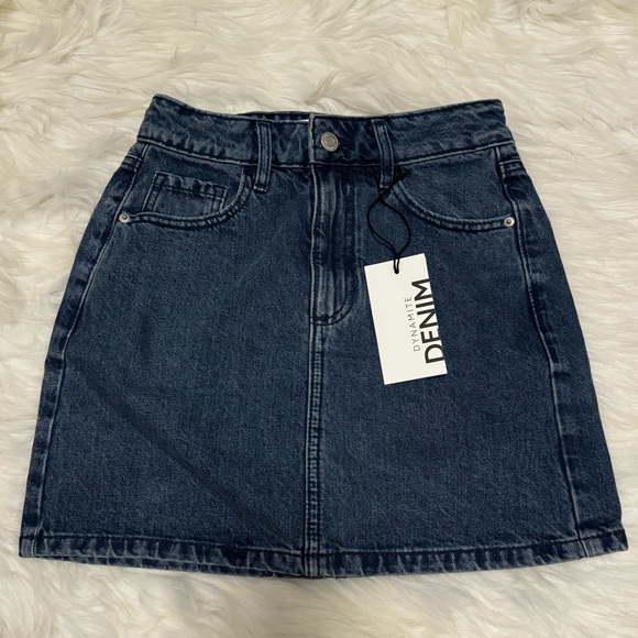 Dynamite denim skirt - Picture 1 of 3